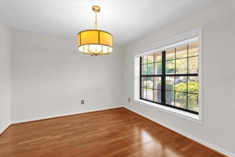 House in Deltona, Florida 3 bedrooms, 157.66 sq.m. № 1810936 - photo 6