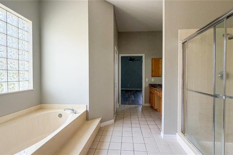 Купить виллу или дом в Дэвенпорт, Флорида 10 комнат, 253.99м2, № 2157218 - фото 21