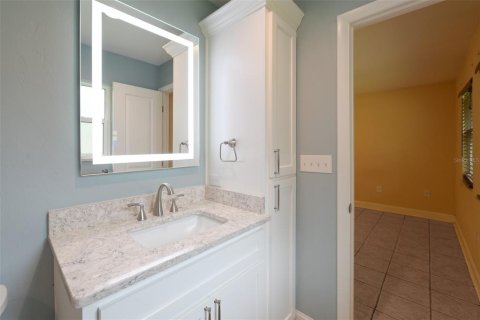 House in Gainesville, Florida 3 bedrooms, 130.06 sq.m. № 2226380 - photo 18