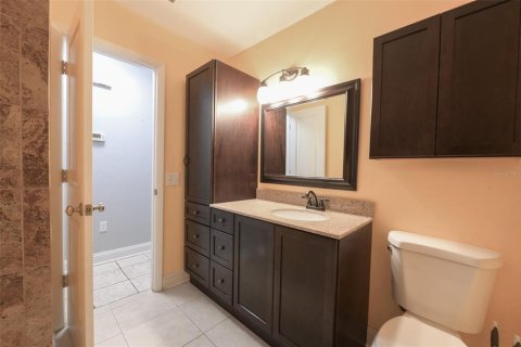 House in Gainesville, Florida 3 bedrooms, 130.06 sq.m. № 2226380 - photo 10