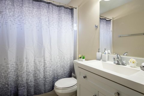 House in Kissimmee, Florida 4 bedrooms, 113.34 sq.m. № 1517943 - photo 17