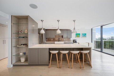 Condo in Miami Beach, Florida, 3 bedrooms  № 1842416 - photo 7