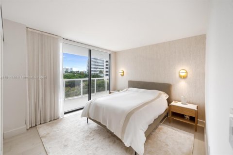 Condo in Miami Beach, Florida, 3 bedrooms  № 1842416 - photo 23