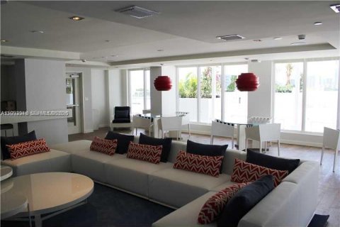 Copropriété à vendre à Miami, Floride: 1 chambre, 59.46 m2 № 2056201 - photo 9