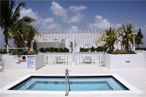 Copropriété à vendre à Miami, Floride: 1 chambre, 59.46 m2 № 2056201 - photo 7