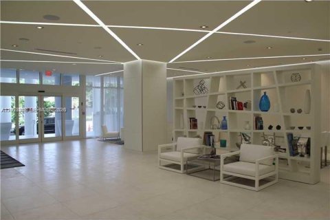 Copropriété à vendre à Miami, Floride: 1 chambre, 59.46 m2 № 2056201 - photo 5