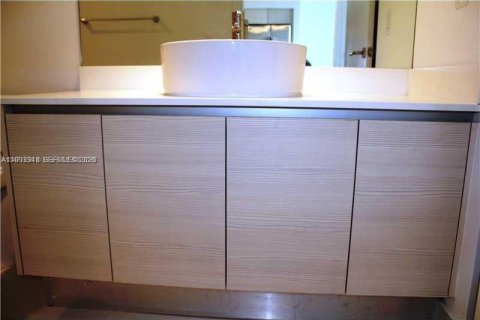 Copropriété à vendre à Miami, Floride: 1 chambre, 59.46 m2 № 2056201 - photo 11