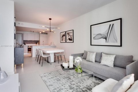 Купить кондоминиум в Майами, Флорида 1 спальня, 61.5м2, № 2055836 - фото 3