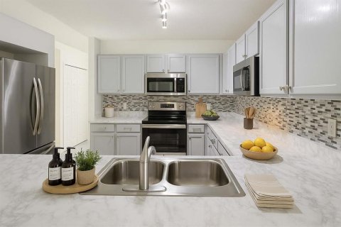 Casa en venta en Orlando, Florida, 3 dormitorios, 138.7 m2 № 1907770 - foto 6