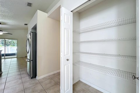 Casa en venta en Orlando, Florida, 3 dormitorios, 138.7 m2 № 1907770 - foto 23