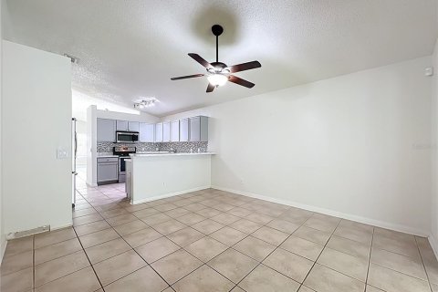 Casa en venta en Orlando, Florida, 3 dormitorios, 138.7 m2 № 1907770 - foto 24