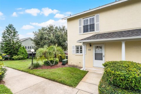 Condo in Apopka, Florida, 2 bedrooms  № 1915129 - photo 24