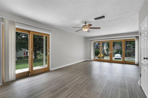 Condo in Apopka, Florida, 2 bedrooms  № 1915129 - photo 3