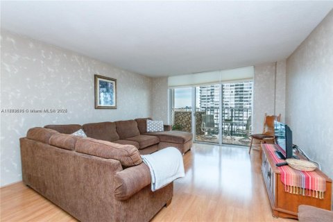 Copropriété à vendre à Aventura, Floride: 2 chambres, 98.29 m2 № 1713971 - photo 4