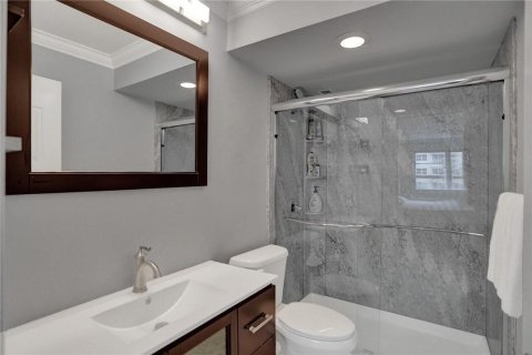 Copropriété à vendre à Pompano Beach, Floride: 2 chambres, 100.33 m2 № 2401907 - photo 19