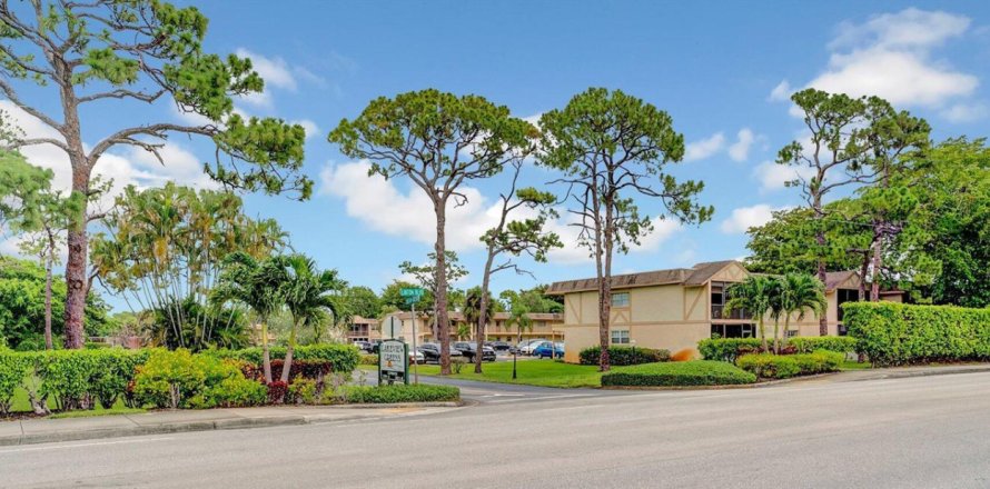 Condo à Delray Beach, Floride, 2 chambres  № 2262267