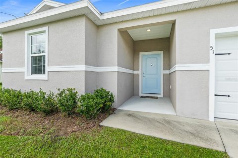 House in Palm Coast, Florida 3 bedrooms, 159.33 sq.m. № 2359358 - photo 2
