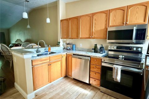 Townhouse in Winter Garden, Florida 2 bedrooms, 70.7 sq.m. № 1673948 - photo 3