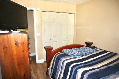 Townhouse in Winter Garden, Florida 2 bedrooms, 70.7 sq.m. № 1673948 - photo 12
