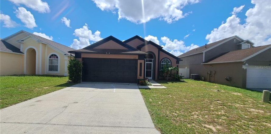 Casa en Davenport, Florida 3 dormitorios, 127.65 m2 № 1801531