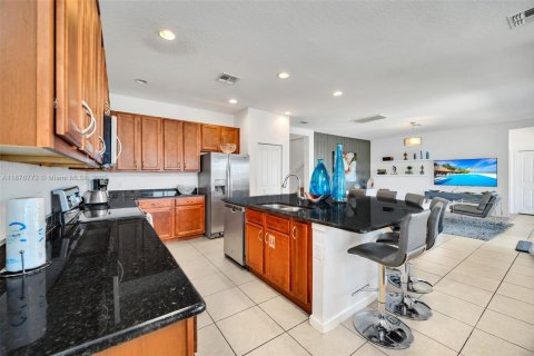 Купить виллу или дом в Киссимми, Флорида 6 спален, 315.4м2, № 1941818 - фото 14