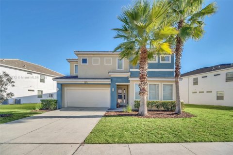 Купить виллу или дом в Киссимми, Флорида 6 спален, 315.4м2, № 1941818 - фото 2