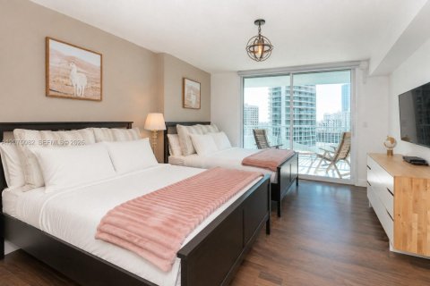Copropriété à vendre à Miami, Floride: 1 chambre, 72.28 m2 № 2312234 - photo 6