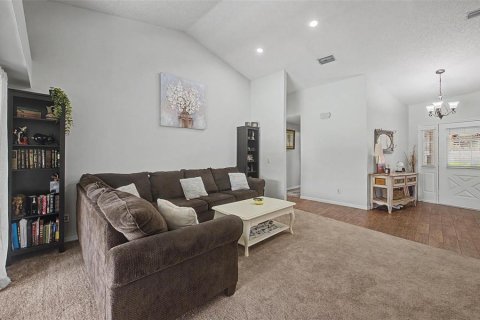 Villa ou maison à vendre à Valrico, Floride: 5 chambres, 261.15 m2 № 2149726 - photo 5