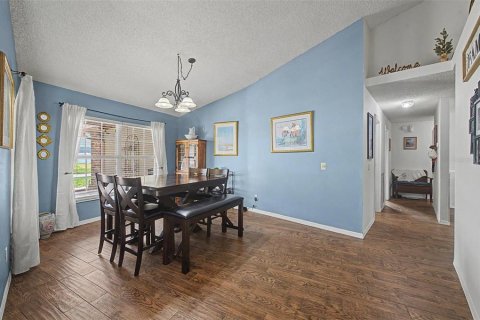 Villa ou maison à vendre à Valrico, Floride: 5 chambres, 261.15 m2 № 2149726 - photo 7