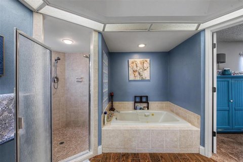 Villa ou maison à vendre à Valrico, Floride: 5 chambres, 261.15 m2 № 2149726 - photo 27