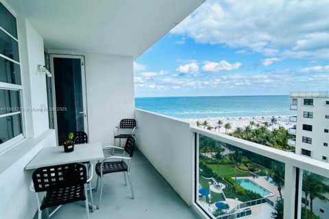 Copropriété à vendre à Miami Beach, Floride: 1 chambre, 65.03 m2 № 2016333 - photo 10