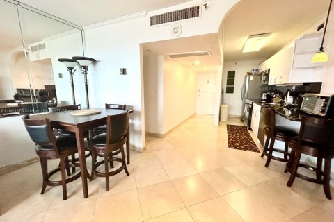 Copropriété à vendre à Miami Beach, Floride: 1 chambre, 65.03 m2 № 2016333 - photo 3
