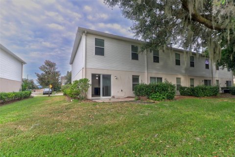 Touwnhouse à louer à Tampa, Floride: 3 chambres, 134.62 m2 № 2408243 - photo 21