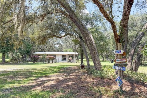 House in Alachua, Florida 2 bedrooms, 133.78 sq.m. № 2320939