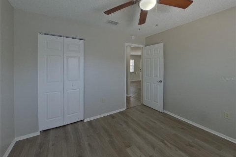 Villa ou maison à louer à Brandon, Floride: 3 chambres, 108.97 m2 № 2117715 - photo 11