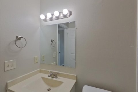 Villa ou maison à louer à Brandon, Floride: 3 chambres, 108.97 m2 № 2117715 - photo 12