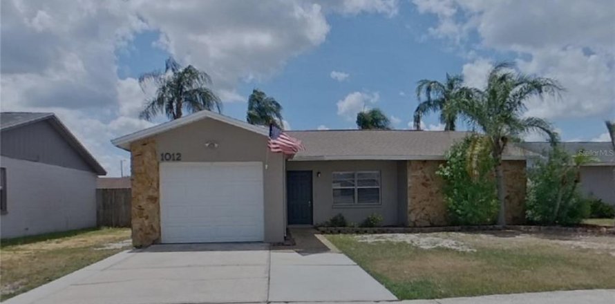 Villa ou maison à Brandon, Floride 3 chambres, 108.97 m2 № 2117715