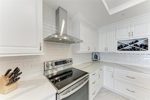 Condo in Punta Gorda, Florida, 2 bedrooms  № 1719914 - photo 19