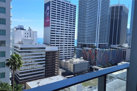 Condo à Miami, Floride, 1 chambre  № 2068080