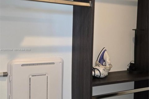 Copropriété à louer à Miami, Floride: 1 chambre, 39.02 m2 № 2068080 - photo 21