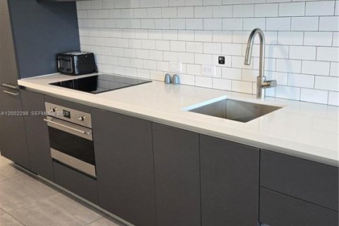 Copropriété à louer à Miami, Floride: 1 chambre, 39.02 m2 № 2068080 - photo 18