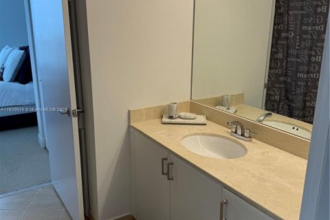 Copropriété à louer à Miami, Floride: 2 chambres, 97.36 m2 № 1830690 - photo 20