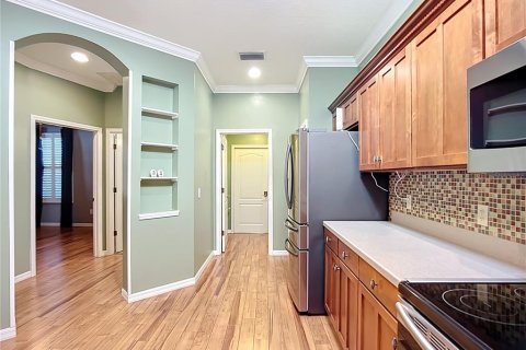 House in Fish Hawk, Florida 3 bedrooms, 169.83 sq.m. № 1913577 - photo 16