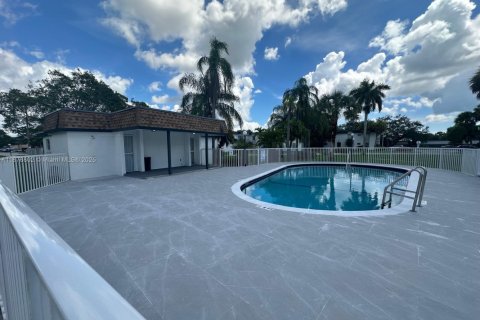 Copropriété à louer à Miami, Floride: 1 chambre, 55.18 m2 № 1923908 - photo 19