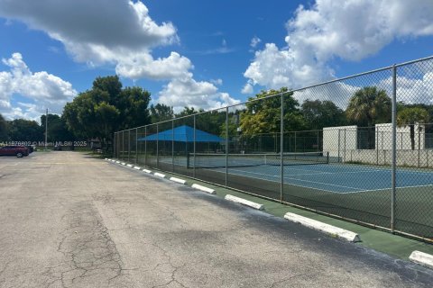 Copropriété à louer à Miami, Floride: 1 chambre, 55.18 m2 № 1923908 - photo 25