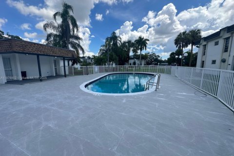 Copropriété à louer à Miami, Floride: 1 chambre, 55.18 m2 № 1923908 - photo 20