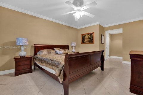 Condo in Pompano Beach, Florida, 2 bedrooms  № 1859805 - photo 24