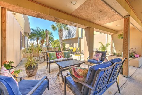 Copropriété à vendre à Apollo Beach, Floride: 2 chambres, 105.07 m2 № 2195091 - photo 11