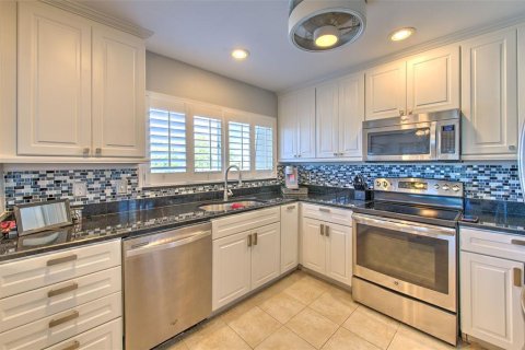 Copropriété à vendre à Apollo Beach, Floride: 2 chambres, 105.07 m2 № 2195091 - photo 25