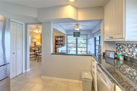 Copropriété à vendre à Apollo Beach, Floride: 2 chambres, 105.07 m2 № 2195091 - photo 26